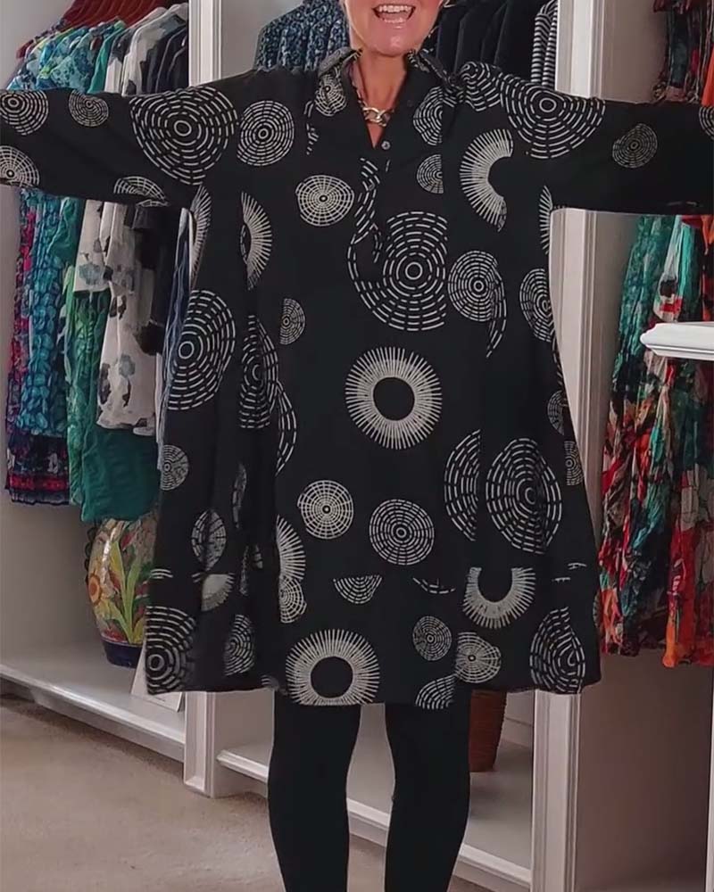 Casual klänning med geometriskt tryck
