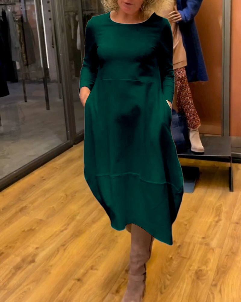 Elegant enfärgad klänning