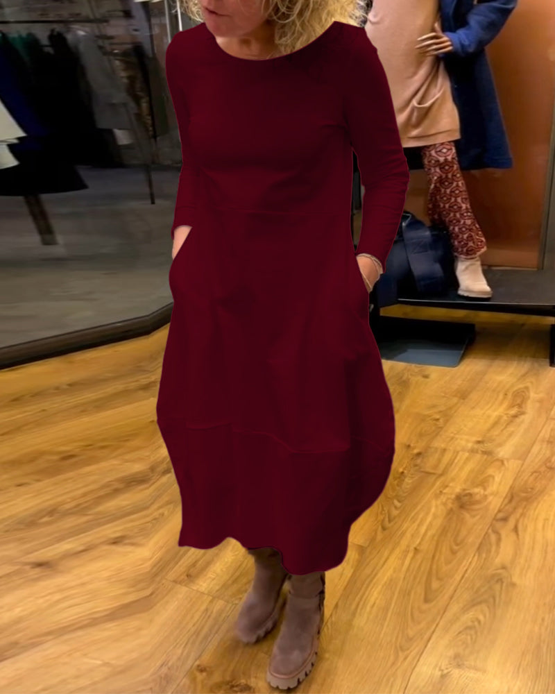 Elegant enfärgad klänning