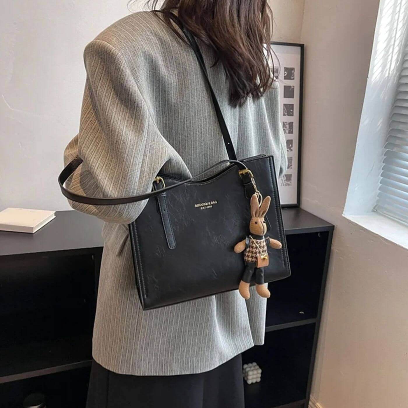 Lene™ – Kanin Charm Vintage Skulderveske i Skinn