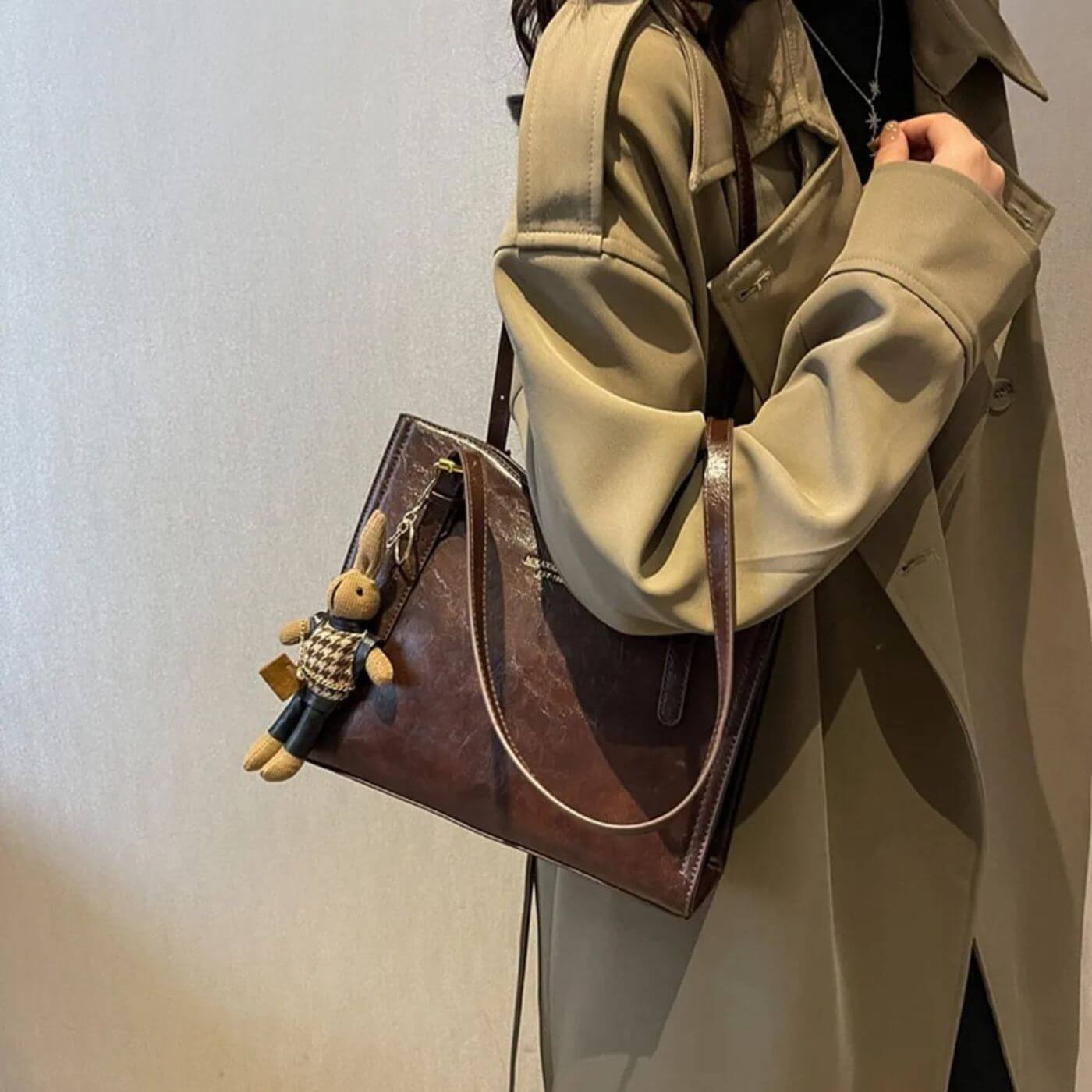 Lene™ – Kanin Charm Vintage Skulderveske i Skinn